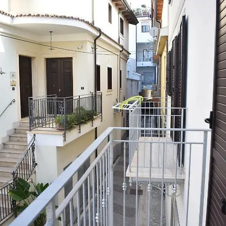 Palazzetto * Cirò Marina